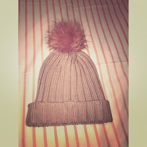 Missguided Pom beanie